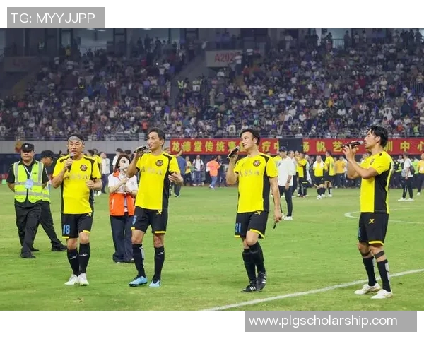 香港足球明星队莅临湖北展开友谊赛助力地方足球发展与交流活动